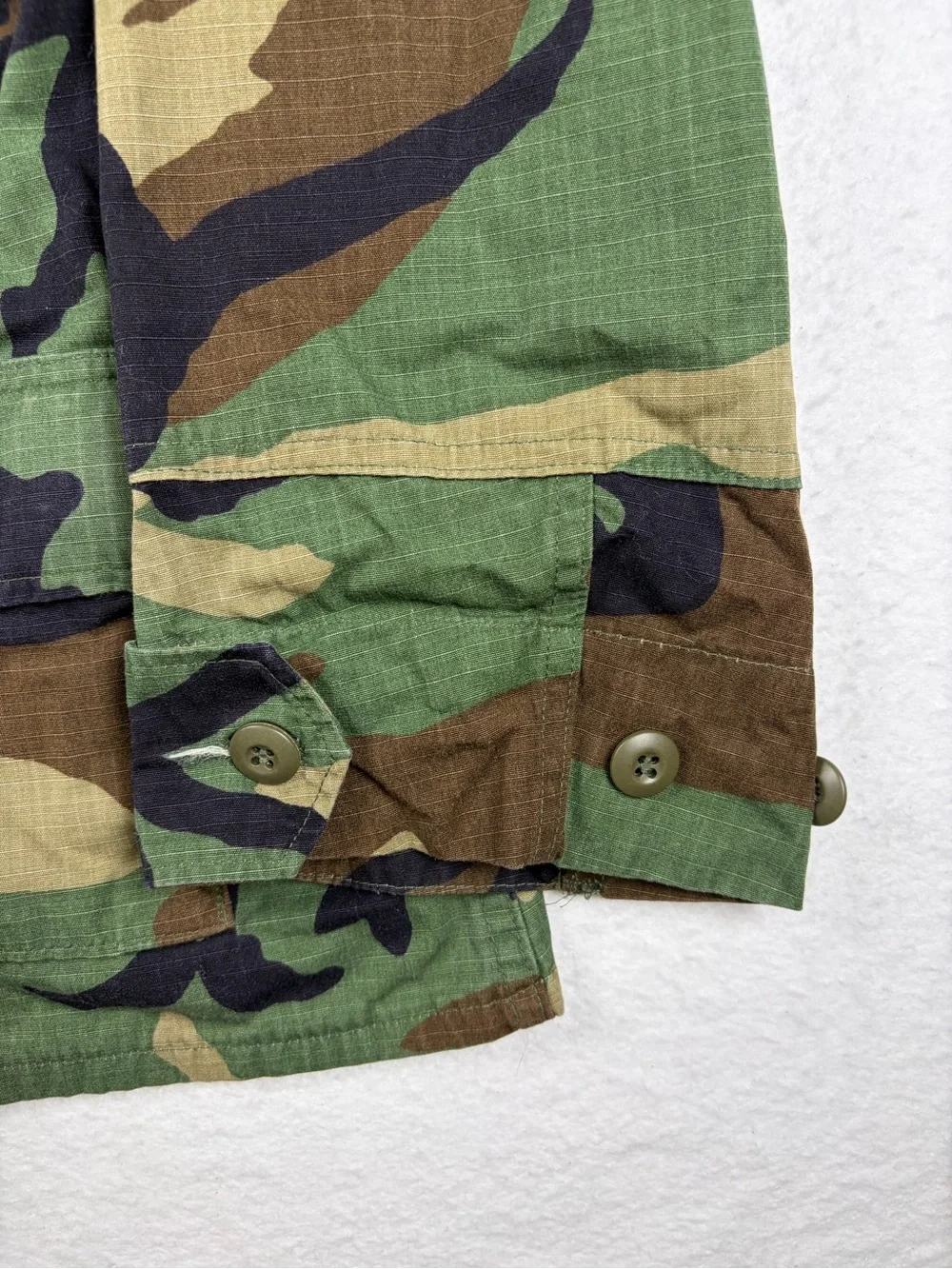U.S. Army Woodland Camo Field Jacket - Green, Brown, Black, Tan‎